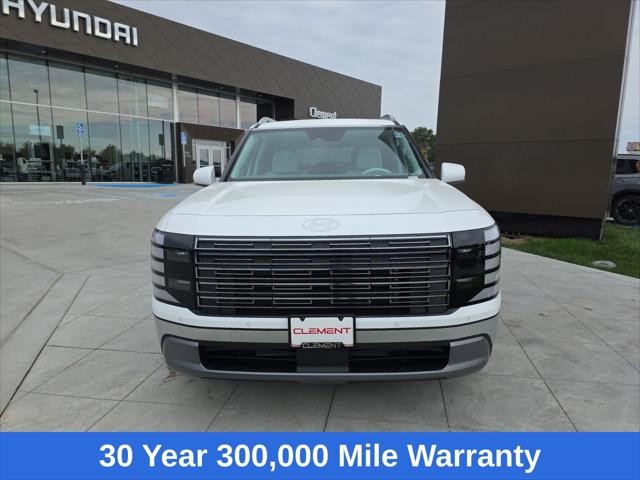 Hyundai Palisade Vehicle Full-screen Gallery Image 2