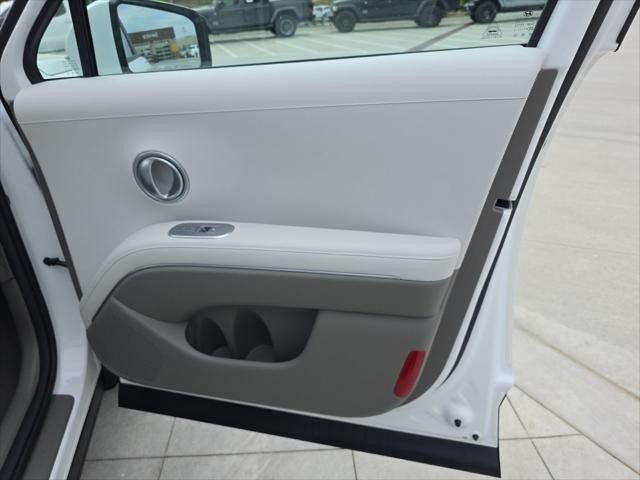 Hyundai Palisade Vehicle Full-screen Gallery Image 34