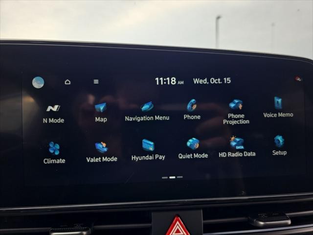 Hyundai Elantra N Vehicle Full-screen Gallery Image 19