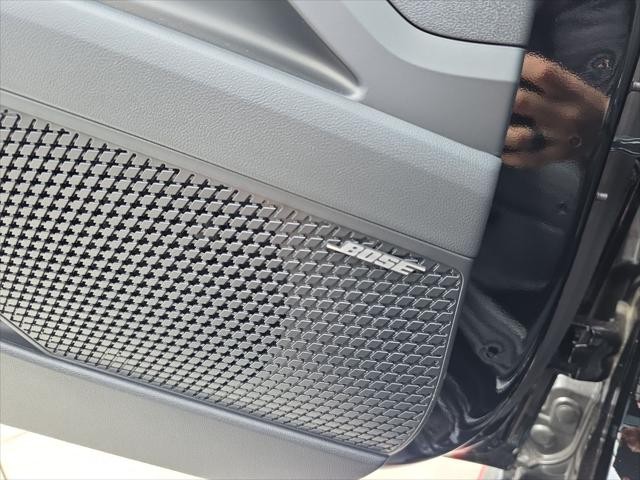 Hyundai Elantra N Vehicle Full-screen Gallery Image 28