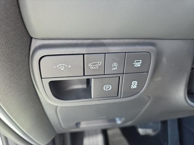 Hyundai Palisade Vehicle Full-screen Gallery Image 12