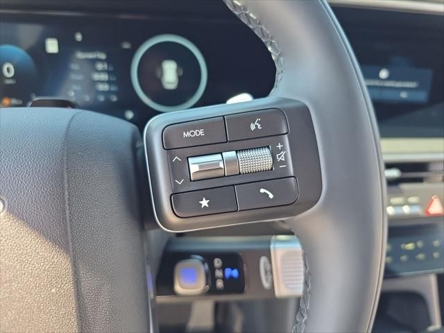 Hyundai Palisade Vehicle Full-screen Gallery Image 16