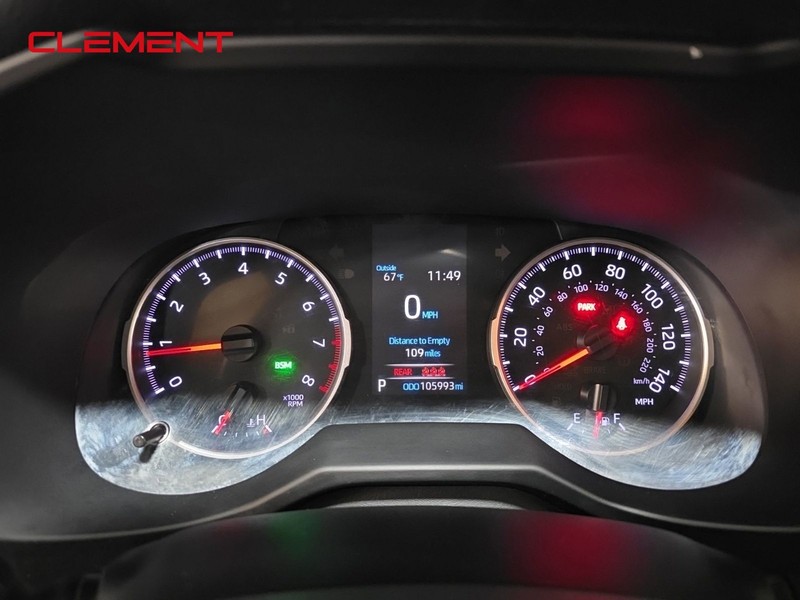 Toyota RAV4 Vehicle Image 16