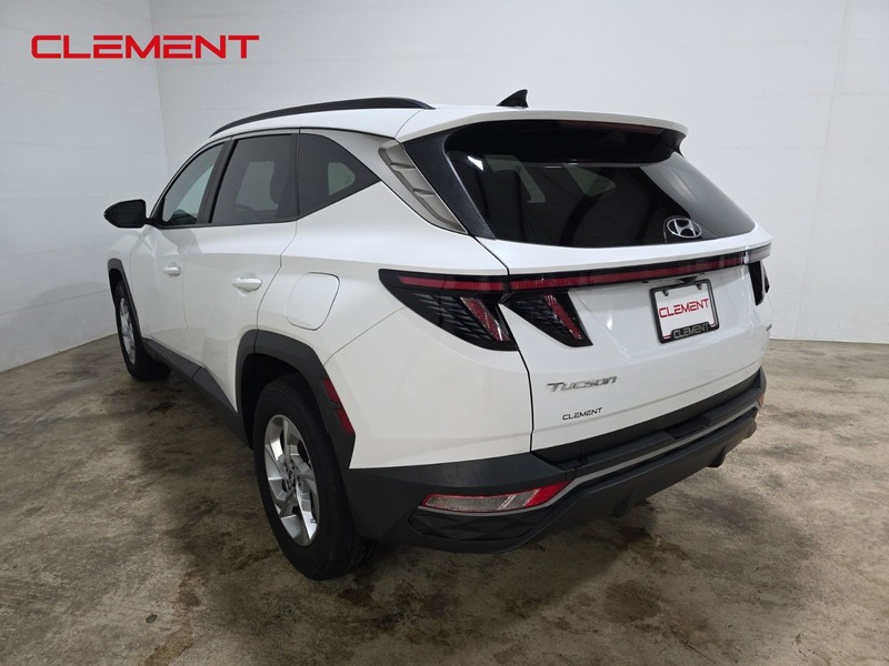 Hyundai Tucson Vehicle Image 09