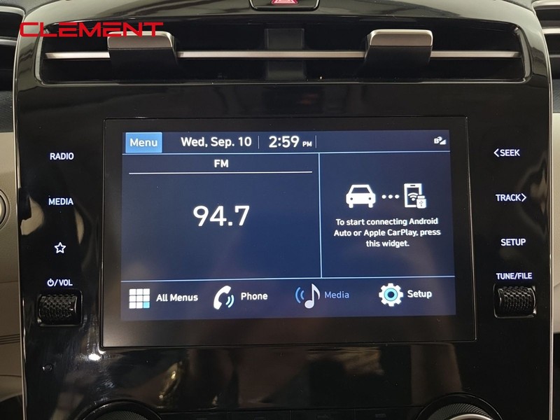 Hyundai Tucson Vehicle Image 16