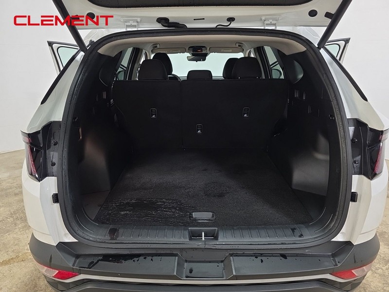 Hyundai Tucson Vehicle Image 27