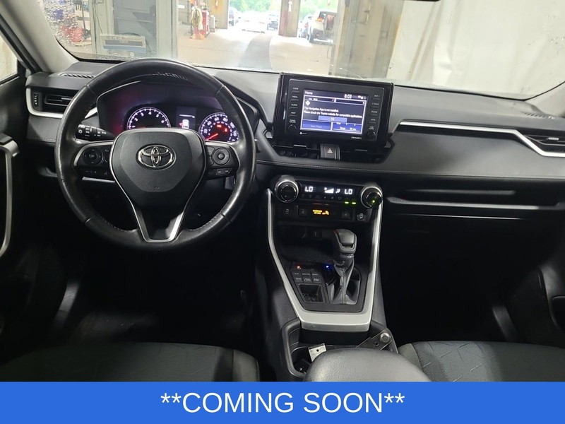Toyota RAV4 Vehicle Image 03