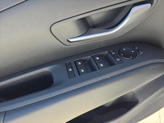 Hyundai Santa Cruz Vehicle Full-screen Gallery Image 23