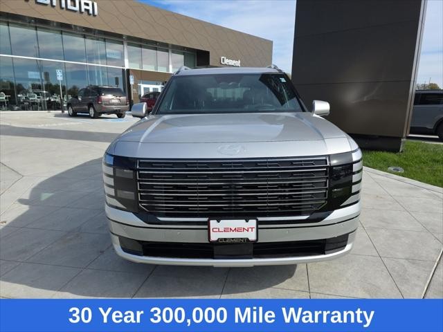 Hyundai Palisade Vehicle Full-screen Gallery Image 2