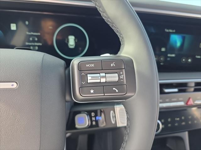 Hyundai Palisade Vehicle Full-screen Gallery Image 16