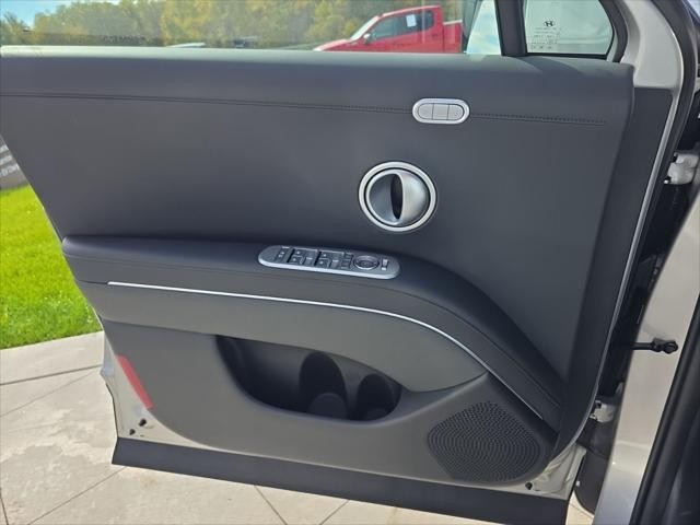 Hyundai Palisade Vehicle Full-screen Gallery Image 27