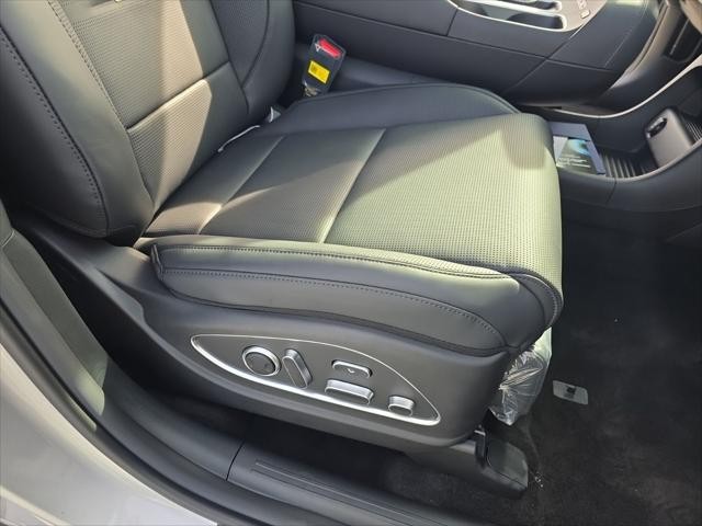 Hyundai Palisade Vehicle Full-screen Gallery Image 32