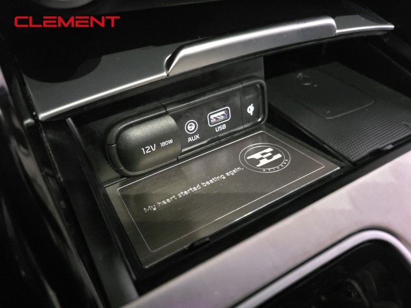 Kia Stinger Vehicle Image 22