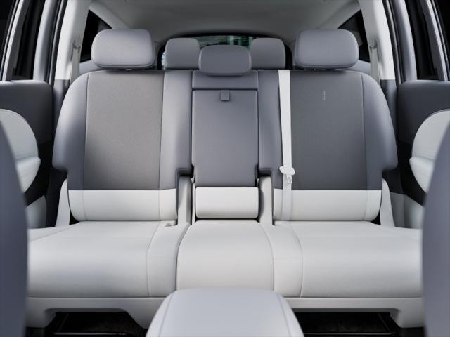 Hyundai IONIQ 9 Vehicle Full-screen Gallery Image 12