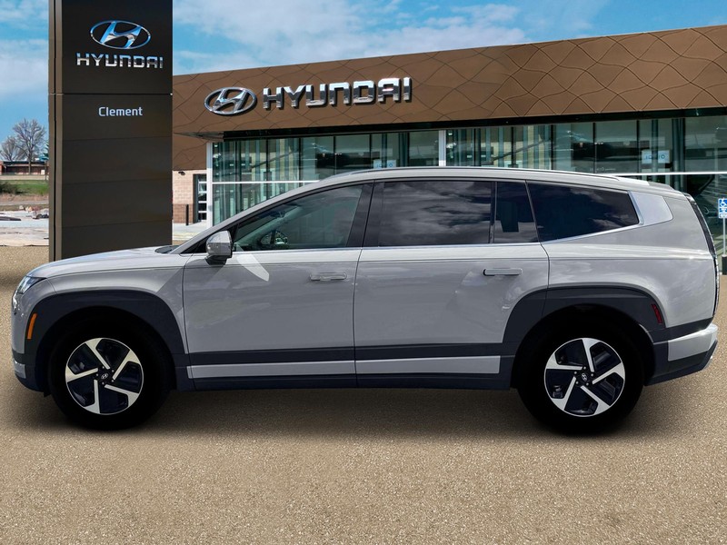 Hyundai IONIQ 9 Vehicle Full-screen Gallery Image 6