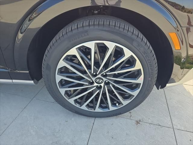 Hyundai Palisade Vehicle Full-screen Gallery Image 36