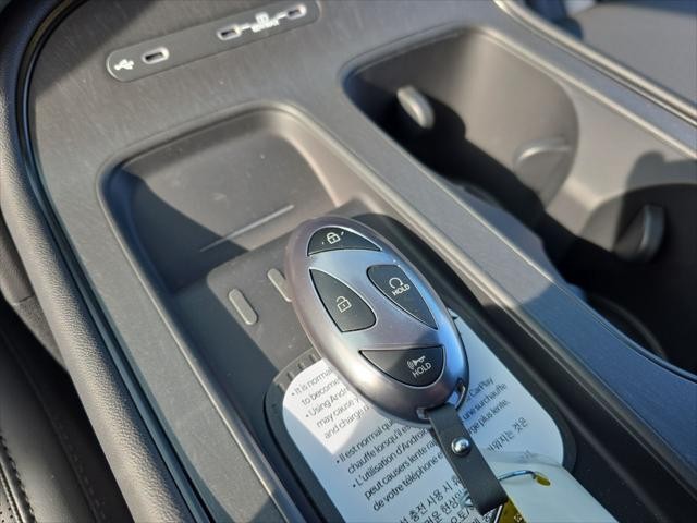 Hyundai Palisade Vehicle Full-screen Gallery Image 25