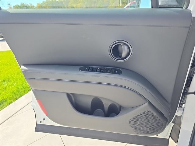 Hyundai Palisade Vehicle Full-screen Gallery Image 28