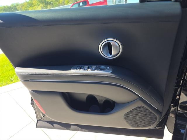 Hyundai Palisade Vehicle Full-screen Gallery Image 25