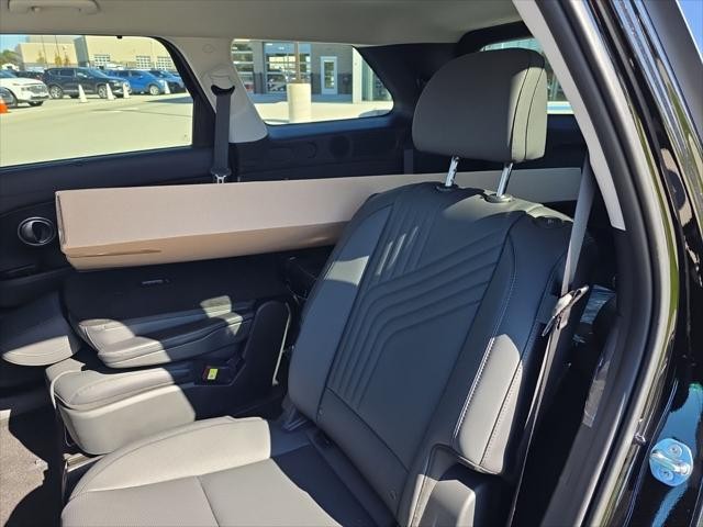 Hyundai Palisade Vehicle Full-screen Gallery Image 30