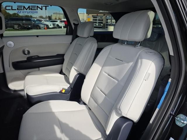 Hyundai Palisade Vehicle Full-screen Gallery Image 34