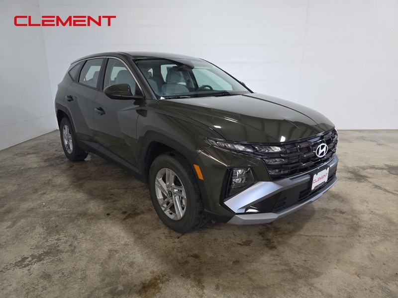 Hyundai Tucson Vehicle Full-screen Gallery Image 3