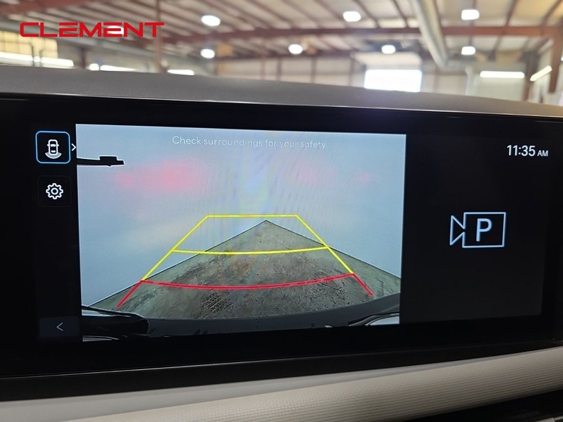 Hyundai Tucson Vehicle Full-screen Gallery Image 19