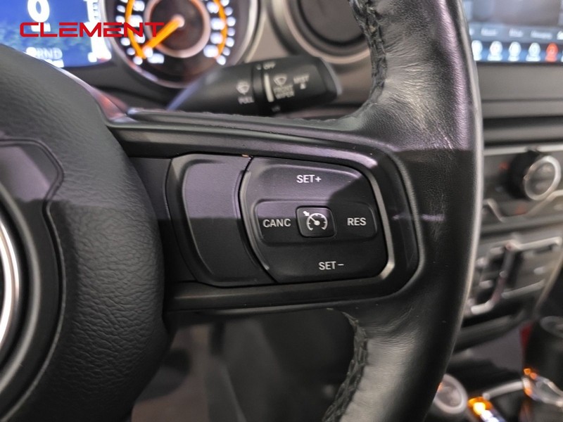 Jeep Gladiator Vehicle Full-screen Gallery Image 14