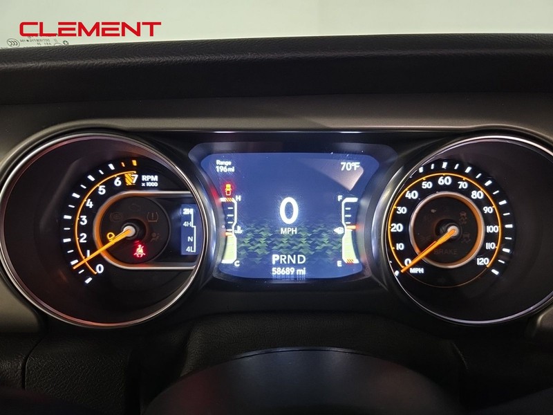 Jeep Gladiator Vehicle Full-screen Gallery Image 16