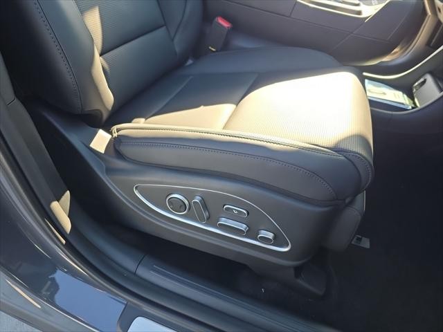 Hyundai Palisade Vehicle Full-screen Gallery Image 32