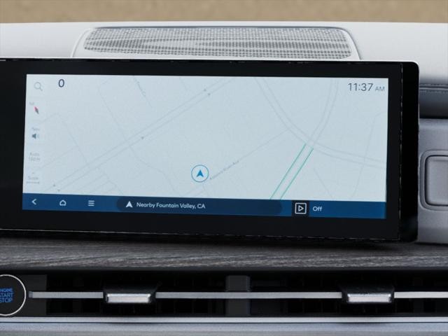 Hyundai Santa Fe Hybrid Vehicle Full-screen Gallery Image 13