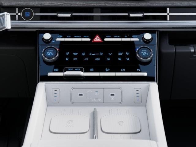 Hyundai Santa Fe Hybrid Vehicle Full-screen Gallery Image 16