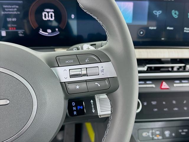 Hyundai Sonata Hybrid Vehicle Full-screen Gallery Image 15