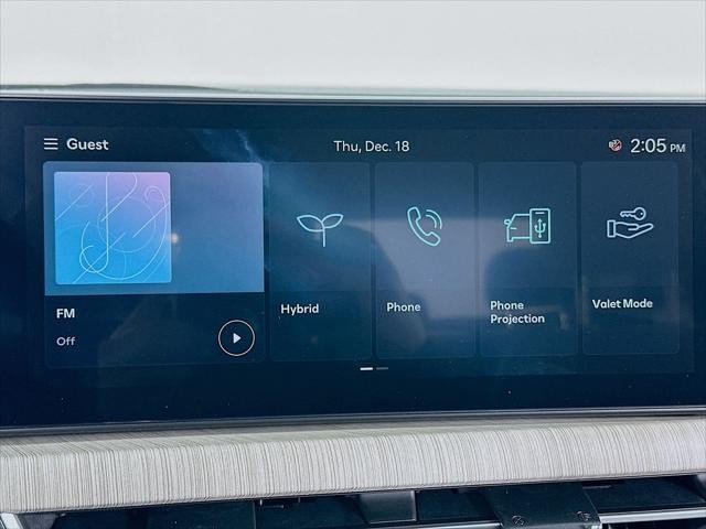 Hyundai Sonata Hybrid Vehicle Full-screen Gallery Image 17