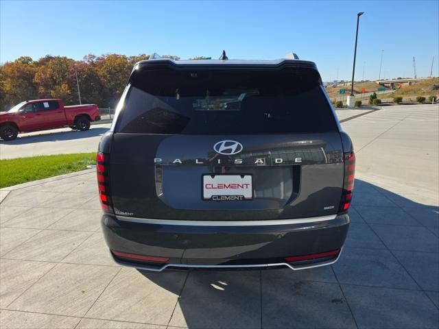 Hyundai Palisade Vehicle Full-screen Gallery Image 7