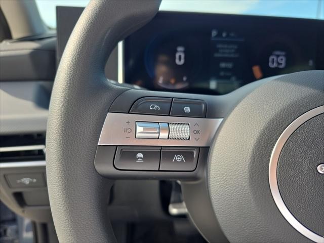 Hyundai Sonata Vehicle Full-screen Gallery Image 13