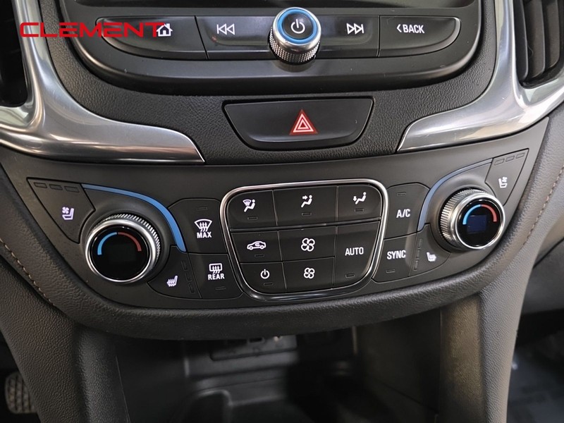 Chevrolet Equinox Vehicle Full-screen Gallery Image 19