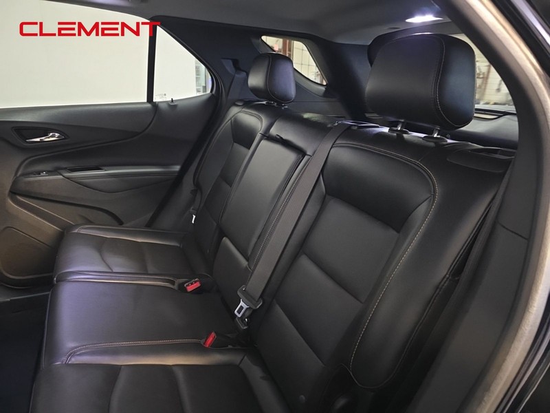 Chevrolet Equinox Vehicle Full-screen Gallery Image 29