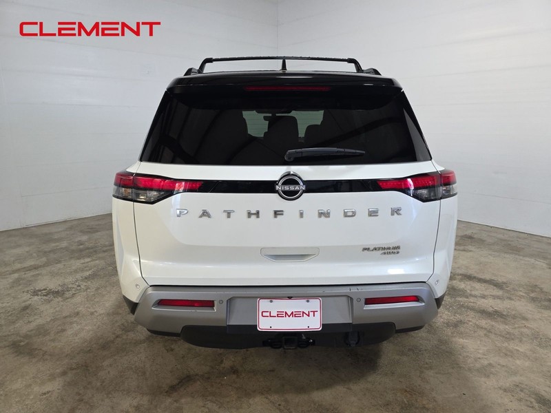 Nissan Pathfinder Vehicle Image 07