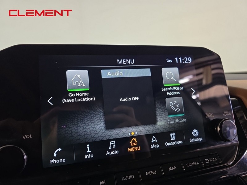 Nissan Pathfinder Vehicle Image 15