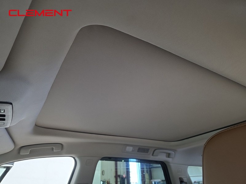 Nissan Pathfinder Vehicle Image 20