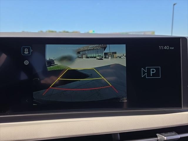 Hyundai Tucson Vehicle Full-screen Gallery Image 18