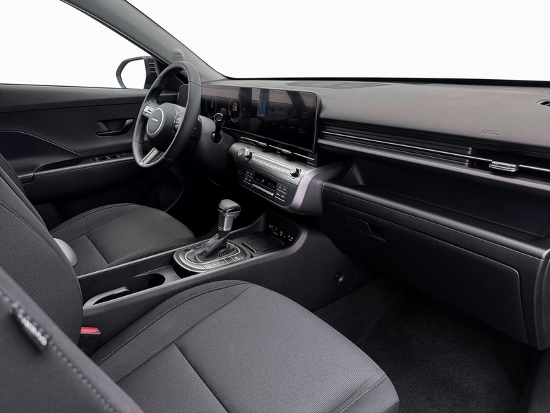 Hyundai Kona Vehicle Full-screen Gallery Image 15