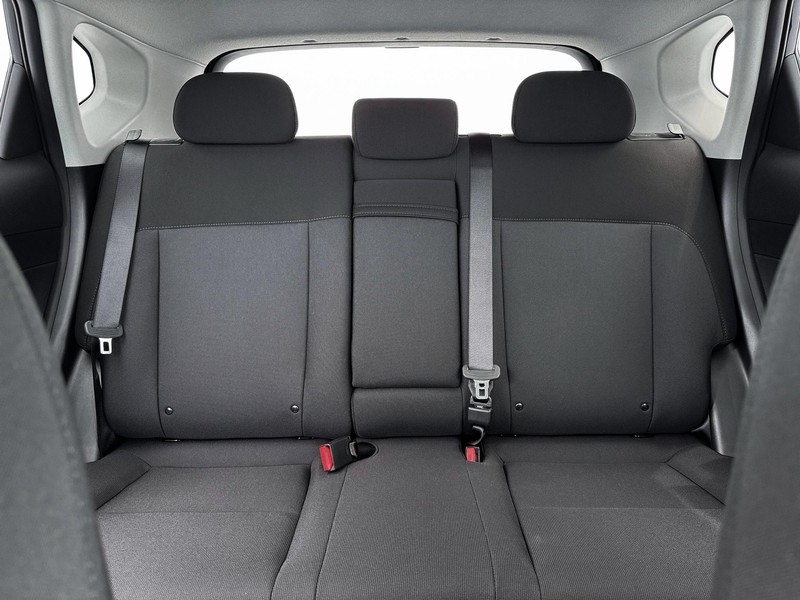 Hyundai Kona Vehicle Full-screen Gallery Image 16