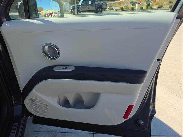 Hyundai Palisade Vehicle Full-screen Gallery Image 32