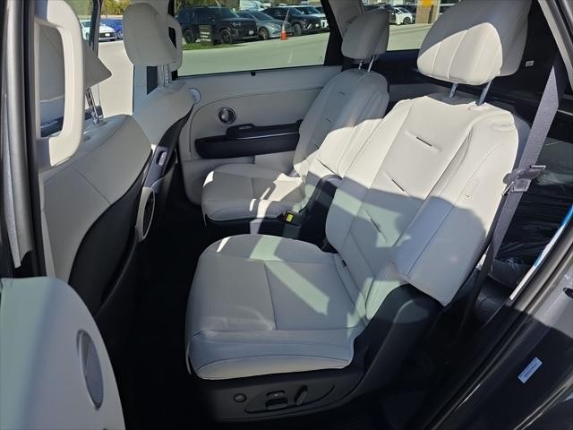 Hyundai Palisade Vehicle Full-screen Gallery Image 31