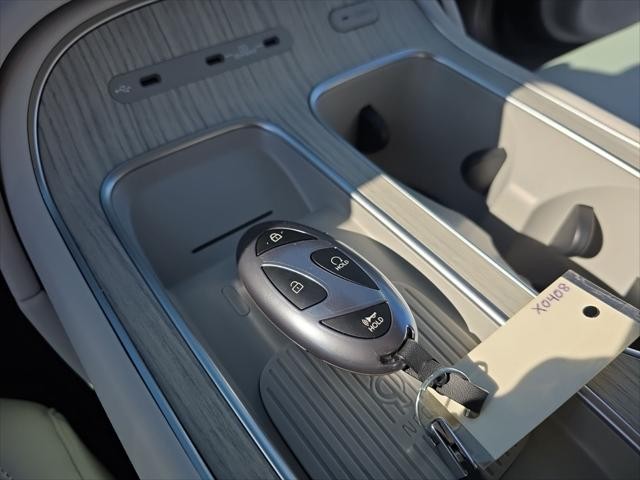 Hyundai Palisade Vehicle Full-screen Gallery Image 23