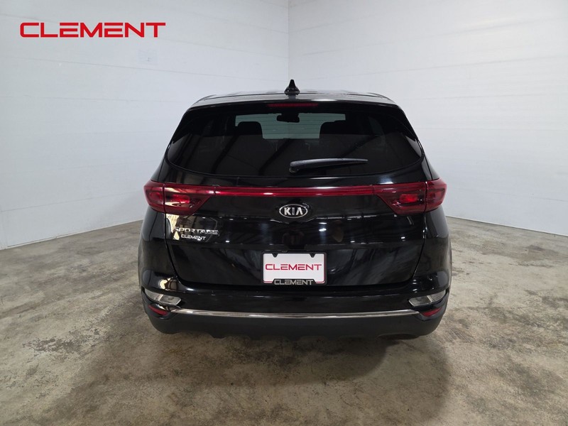 Kia Sportage Vehicle Image 07