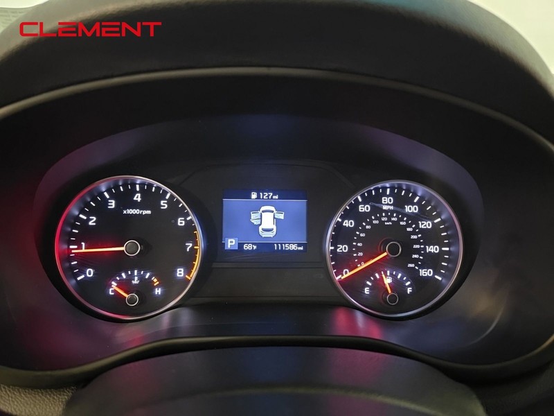 Kia Sportage Vehicle Image 16