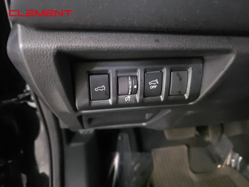 Subaru Outback Vehicle Image 11